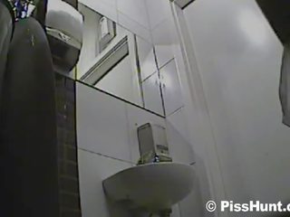Hiddencam bathroom