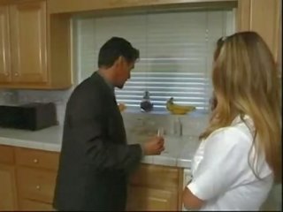 Www.familyfuckers.net - daddy has a strong lust for his teenager